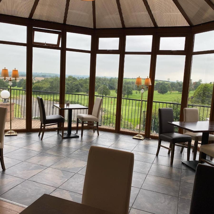 Temple Golf Club Hotel Lisburn Exterior foto